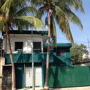 Ya'ax Nah , Playa del Carmen México